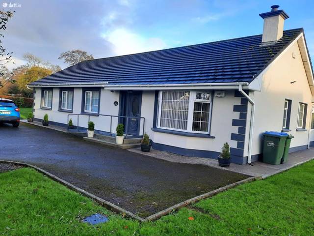 10 Lake View Park, Currow, Killarney, Co. Kerry Detached House — Ger Carmody Estates
