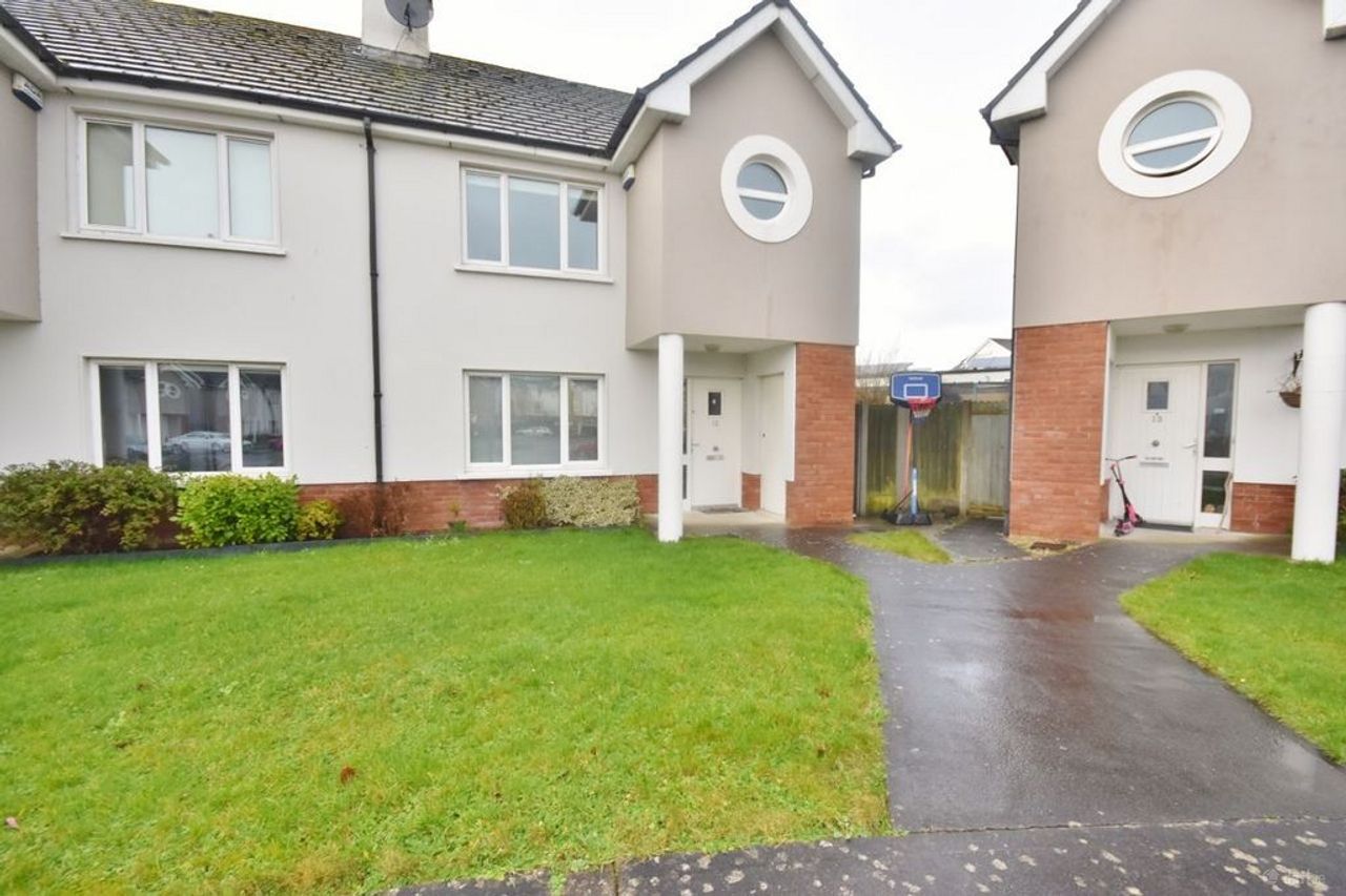 Semi detached House12 Front Field, Oakview Village, Tralee, Co. Kerry — Daire McCann Property