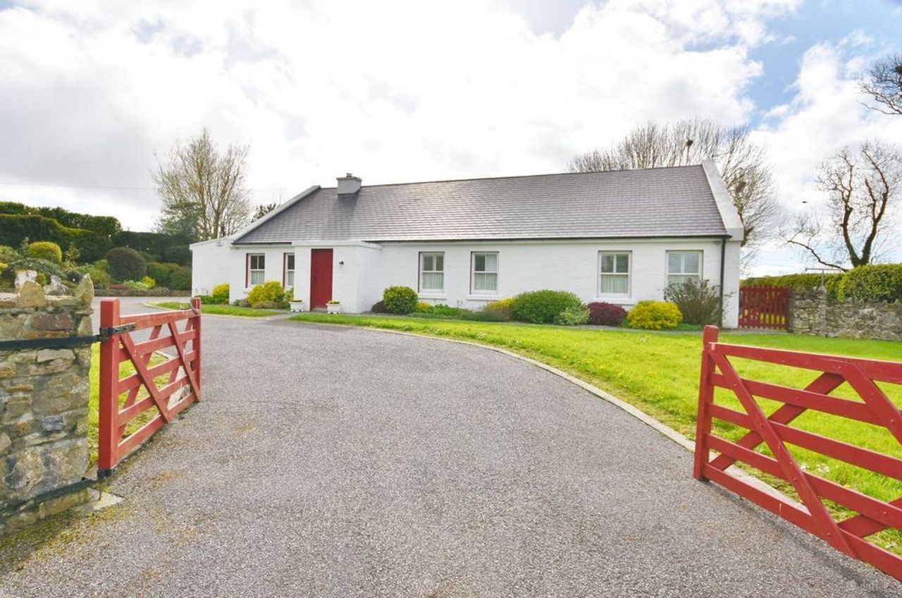 Detached HouseTubrid More, Ardfert, Co. Kerry — Daire McCann Property