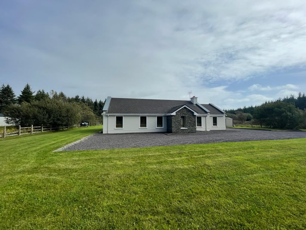 Mullenaglemig, Dingle, Kerry, V92FE80 Detached House — Property Partners Darragh Ó Sé