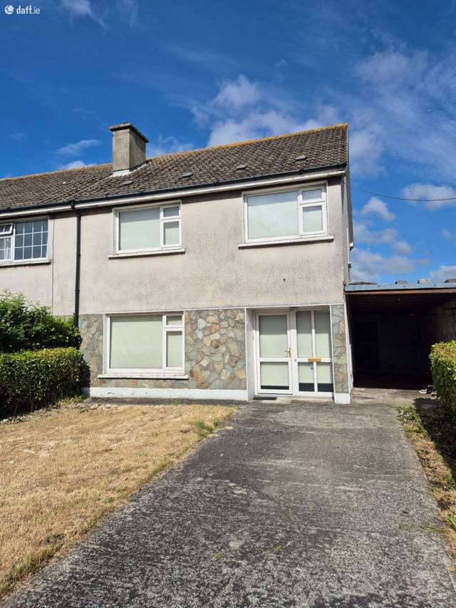 6 Rockwell Close, Tralee, Co. Kerry Semi-detached House — Ger Carmody Estates
