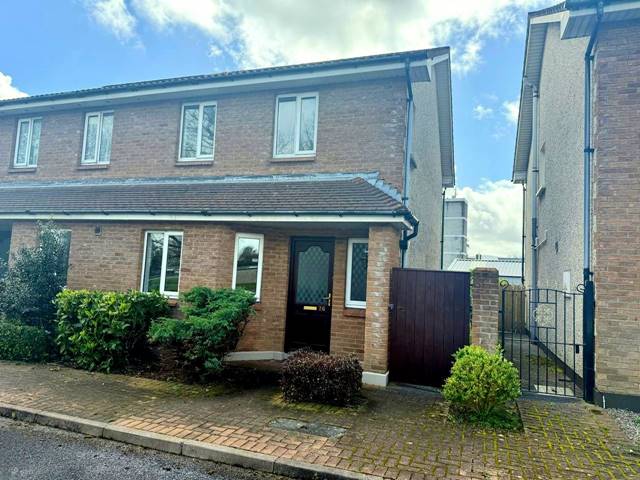 26 Pembroke Square, Tralee, Co. Kerry Semi-detached House — Ger Carmody Estates