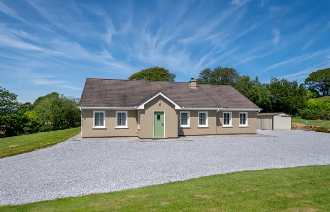 Clogherane Lauragh Upper Kenmare Co Kerry V93 Y681 — Sherry FitzGerald Daly