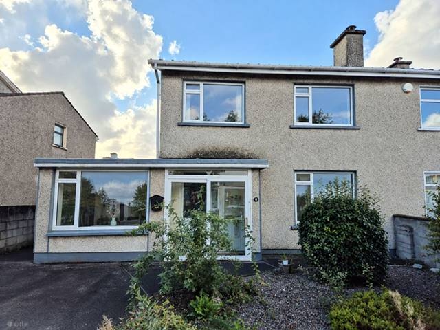 81 Meadowlands Estate, Oakpark, Tralee, Co. Kerry Semi-detached House — Ger Carmody Estates