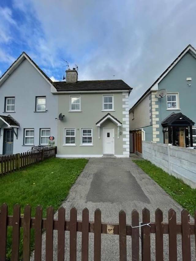 62 Cois Abhainn, Tralee, Kerry, V92P2X2 Semi-detached House — Property Partners Darragh Ó Sé