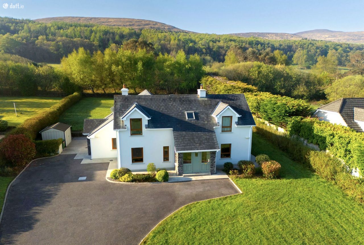 Detached HouseClahane, Ballyard, Tralee, Co. Kerry, Tralee, Co. Kerry — Daire McCann Property