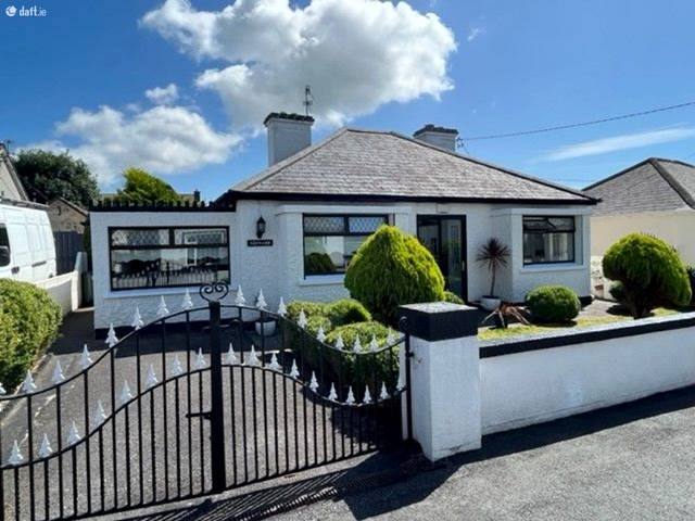 Glenard, 17 Hillview Drive, Caherslee, Tralee, Co. Kerry Detached House — Ger Carmody Estates