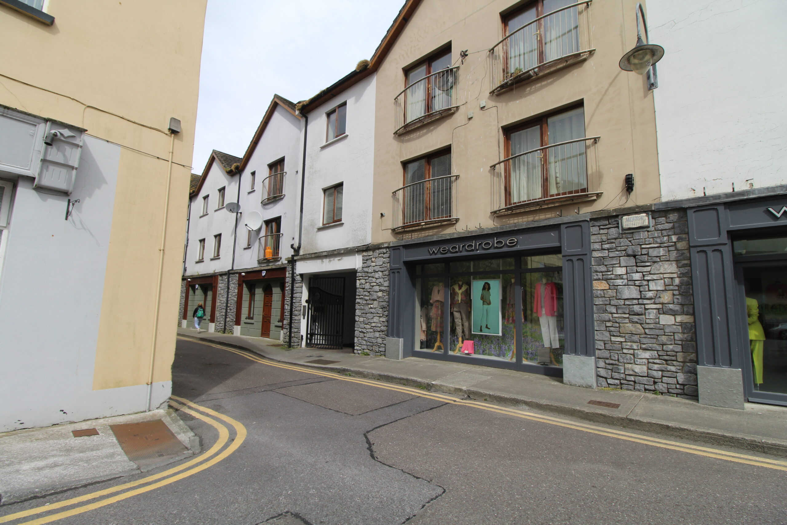 Apartment 5, Market Court, Tralee, Co. Kerry — McQuinn Property Services Ltd