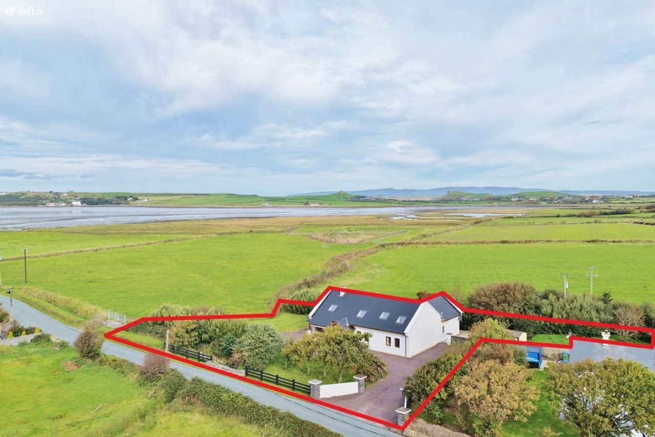 Detached HouseBallyea, Fenit, Tralee, Co. Kerry — Daire McCann Property