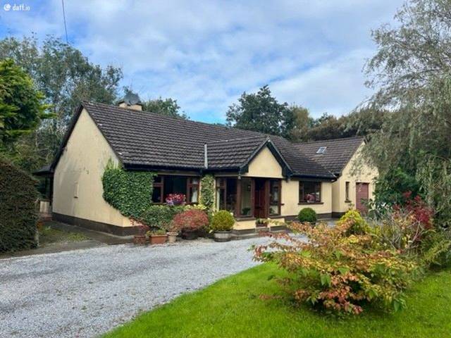 Gortnaleaha, Kielduff, Tralee, Co. Kerry Bungalow House — Ger Carmody Estates