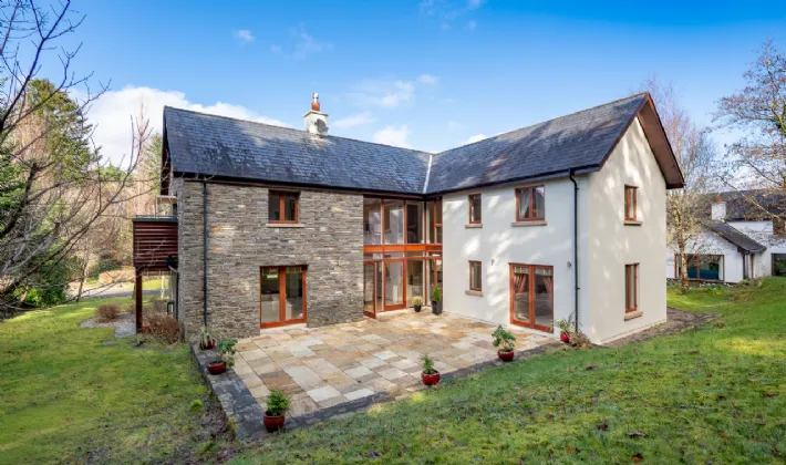 An Dún House 6 Mountain View Sheen Falls Country Club Kenmare Co Kerry V93 XK85 — Sherry FitzGerald Daly