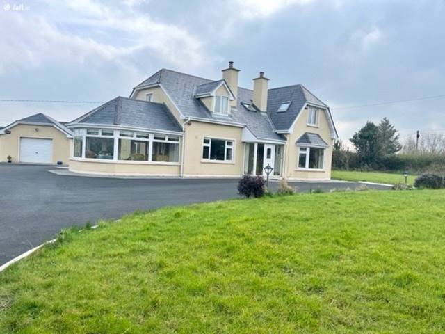 Clogher, Tralee, Co. Kerry Detached House — Ger Carmody Estates