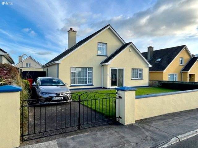 60 Highfield Grove, Caherslee, Tralee, Co. Kerry Detached House — Ger Carmody Estates