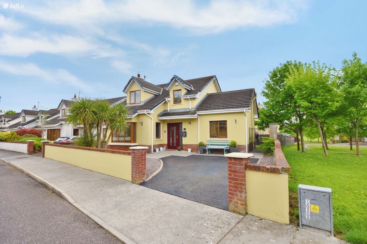 Detached House11 Cois Lí, Ballyvelly, Tralee, Co. Kerry — Daire McCann Property