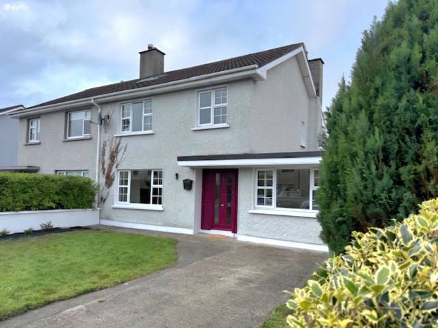 16 Leedale, Caherslee, Tralee, Co. Kerry Semi-detached House — Ger Carmody Estates