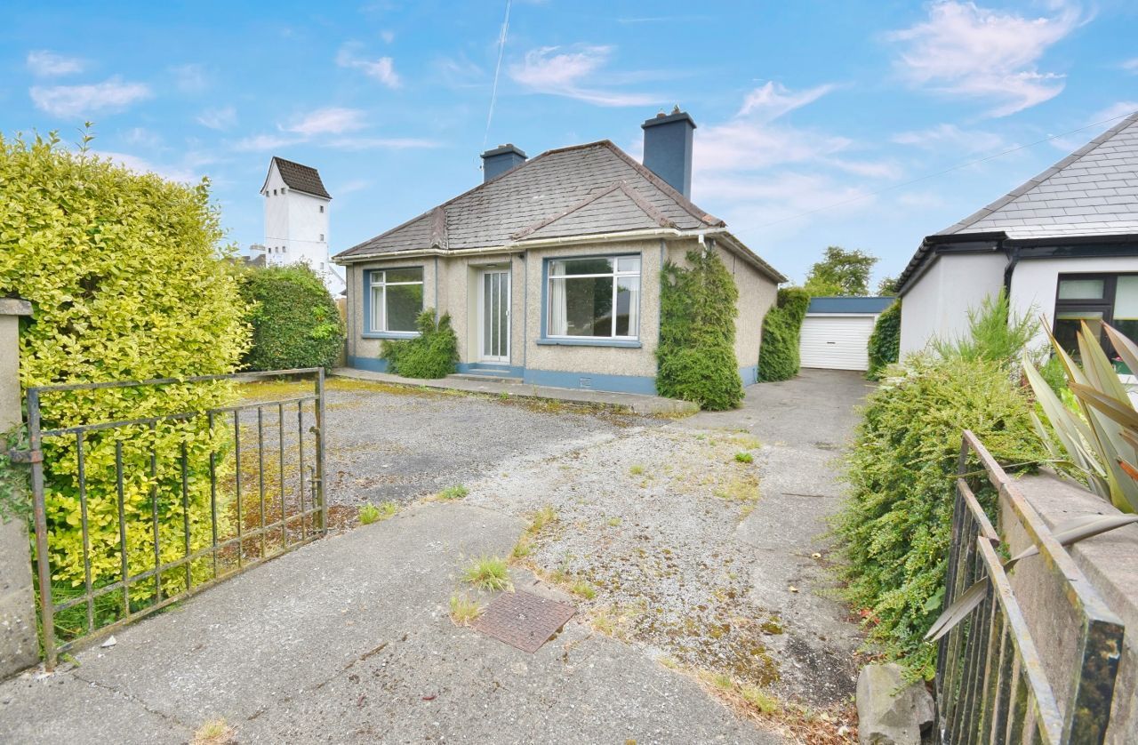 Detached HouseCollege Road, Castleisland, Co. Kerry — Daire McCann Property