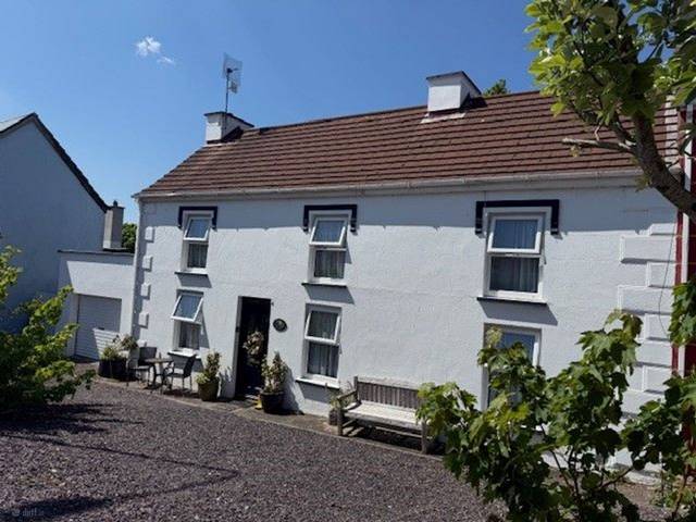 Main St, Annascaul, Anascaul, Co. Kerry Semi-detached House — Ger Carmody Estates