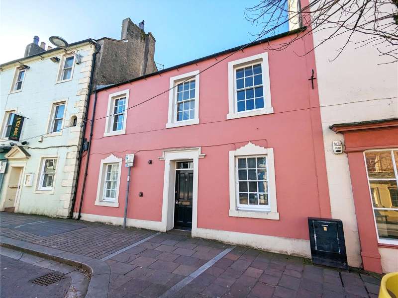 9 Market Place, Cockermouth, Cumbria, CA13 9NH — H & H Land Estates