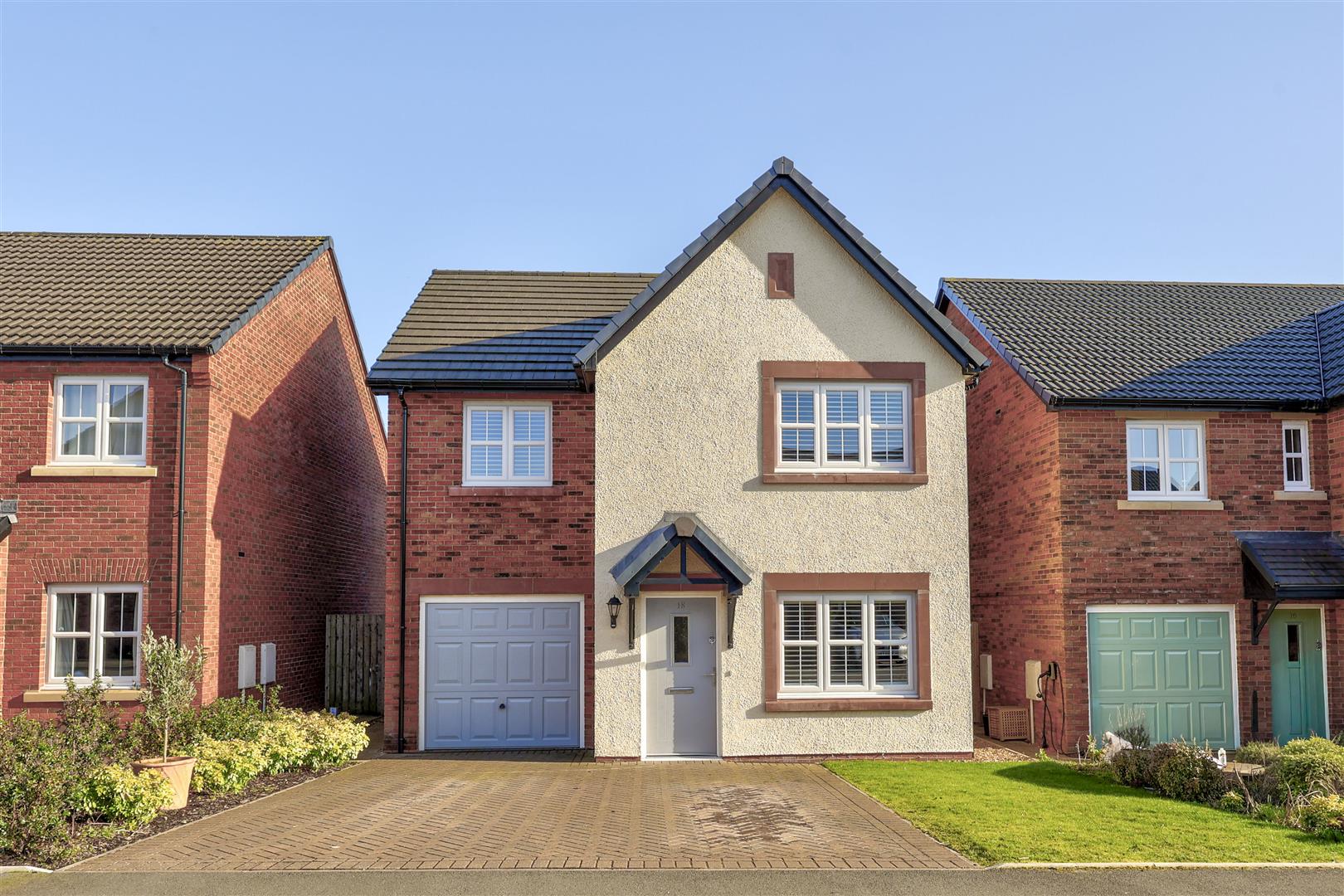 Meldon Avenue — Lakes Estates
