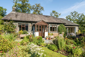 Ivy Cottage, Skelwith Bridge — Hackney & Leigh