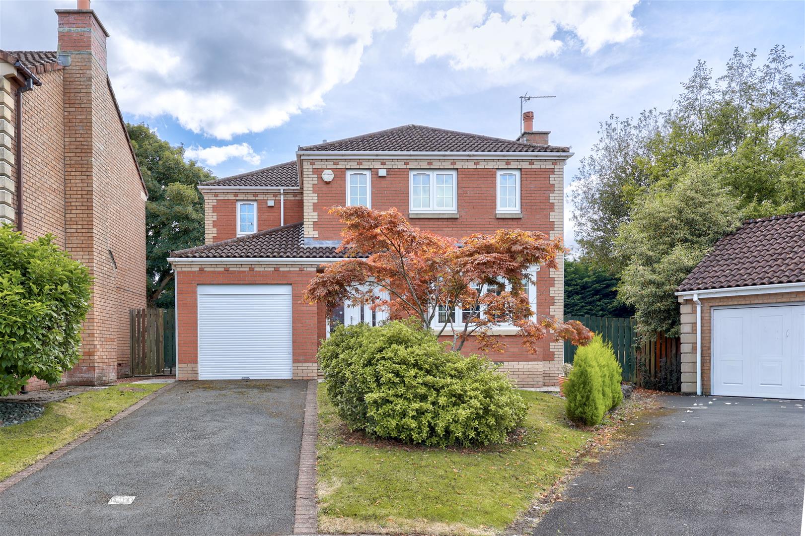 Parklands Way — Lakes Estates