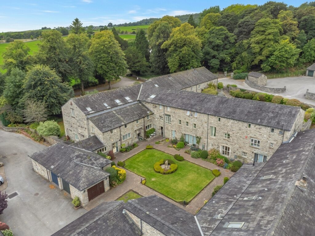 Helsington Laithes, Kendal, LA9 — Thomson Hayton Winkley