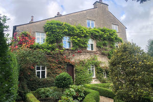 Old Parsonage Farmhouse, Beetham — Hackney & Leigh