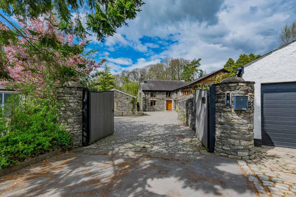 Lakeland Cottage, Spark Bridge, The Lake District, LA12 8BS — Matthews Benjamin