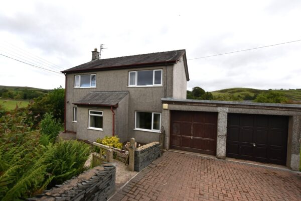 Broughton Beck, Ulverston, Cumbria — J H Homes
