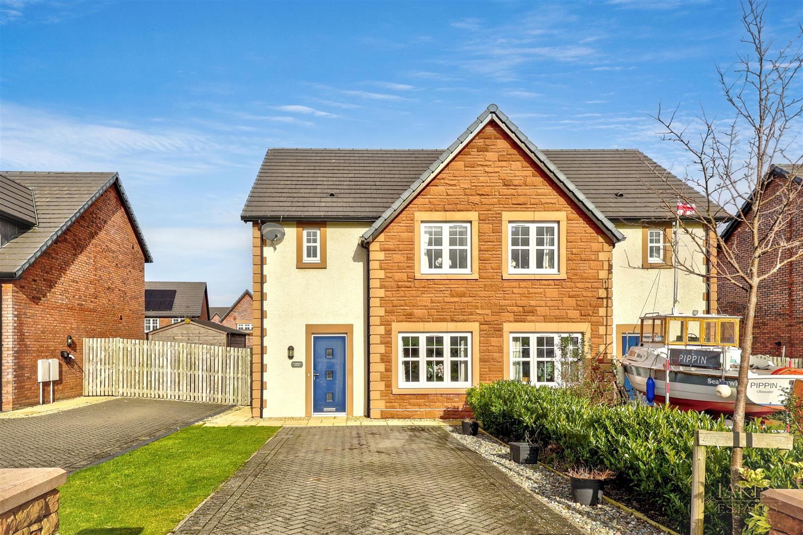 Plumpton — Lakes Estates