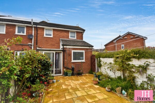 Salthouse Gardens, Barrow-in-Furness, Cumbria — J H Homes