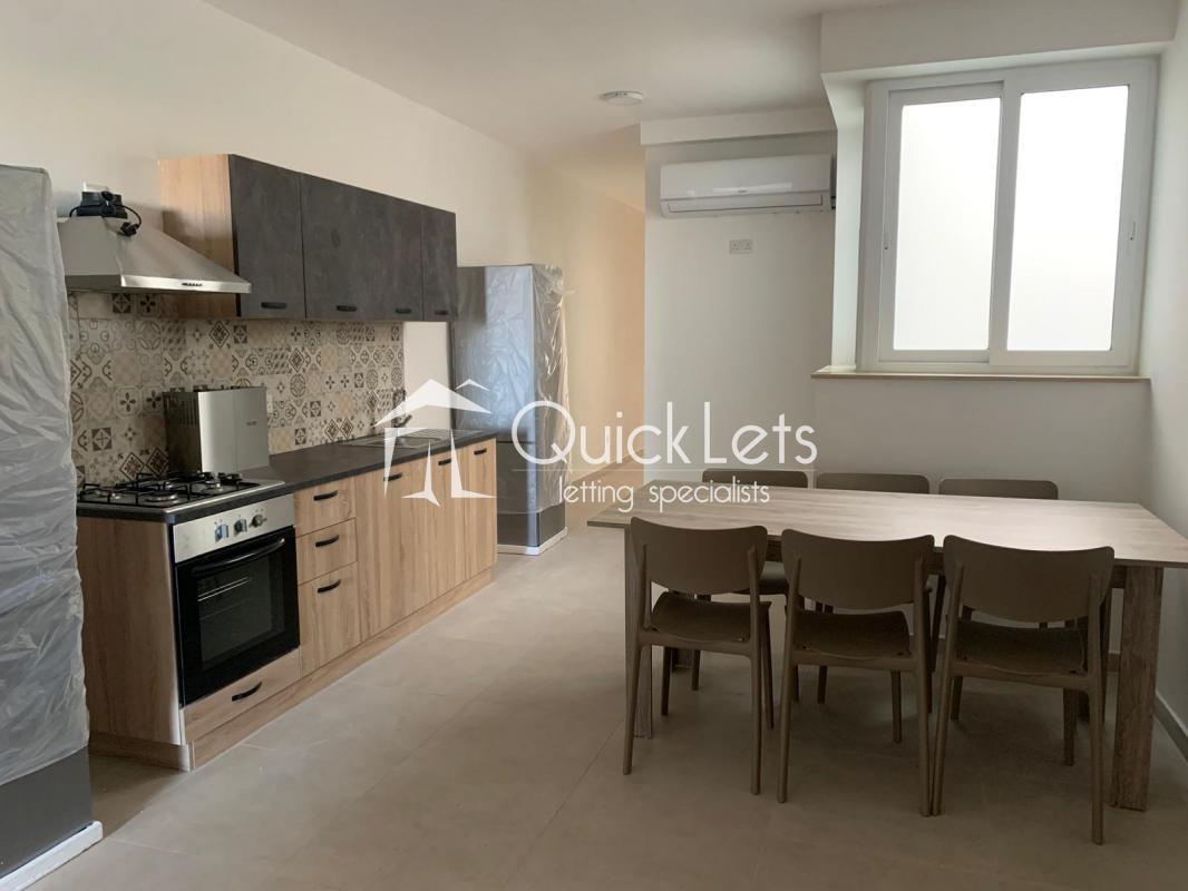 Rooms in Swieqi - REF 89431 — QuickLets