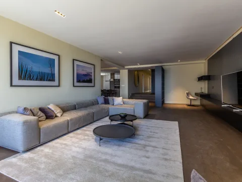 3 bed Apartment in Portomaso, St Julian's — Malta Sotheby's International Realty