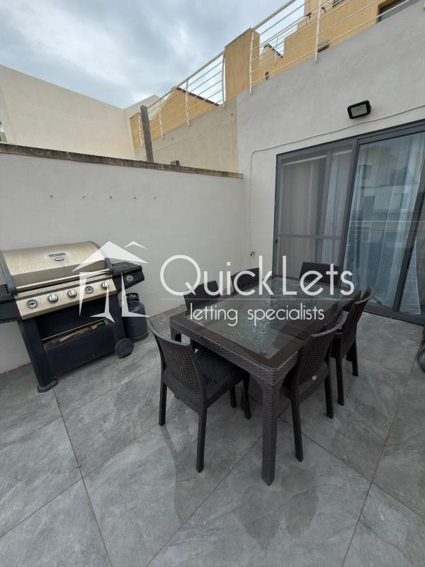 Penthouses in Mgarr - REF 89006 — QuickLets
