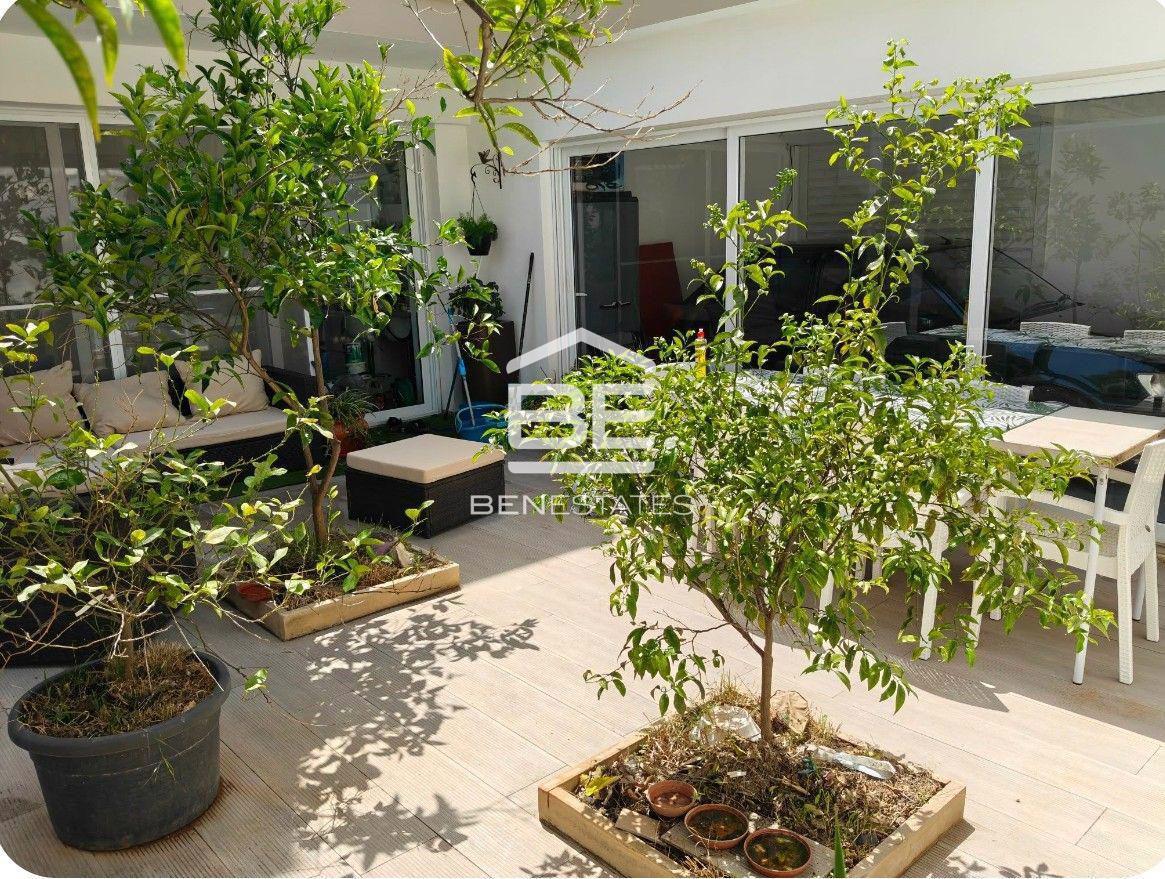 Corner Terraced House — Ben Estates
