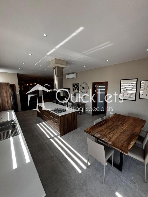 Semi Detached Villa in Manikata - REF 86810 — QuickLets