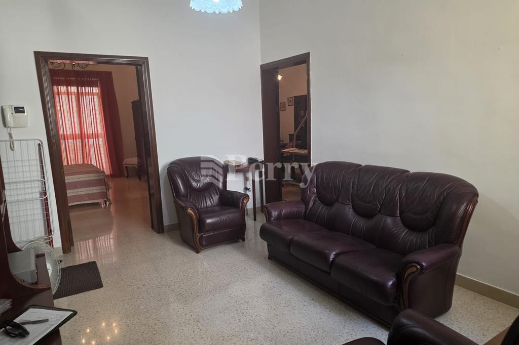 Valletta Apartment — Perry Estate Agents