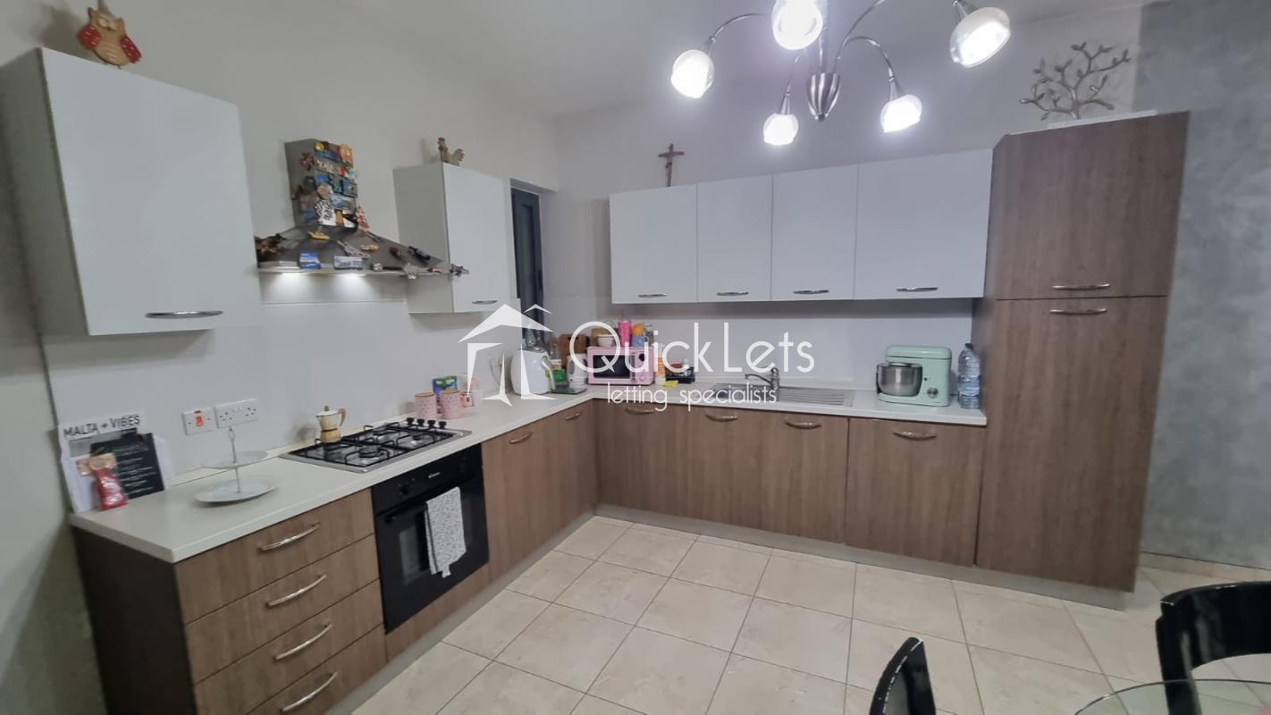 Apartments in Fgura - REF 87508 — QuickLets