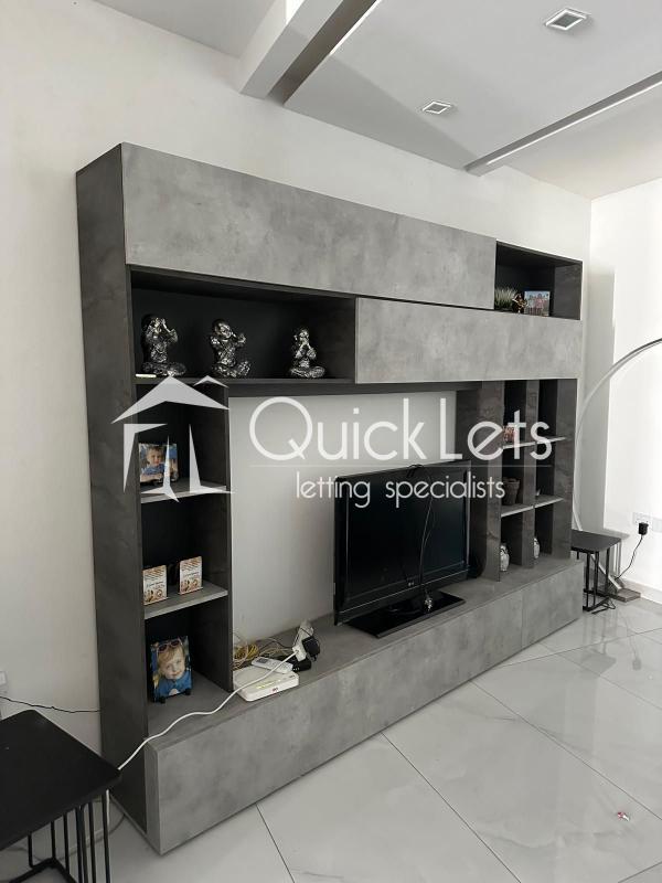 Penthouses in Zabbar - REF 89052 — QuickLets