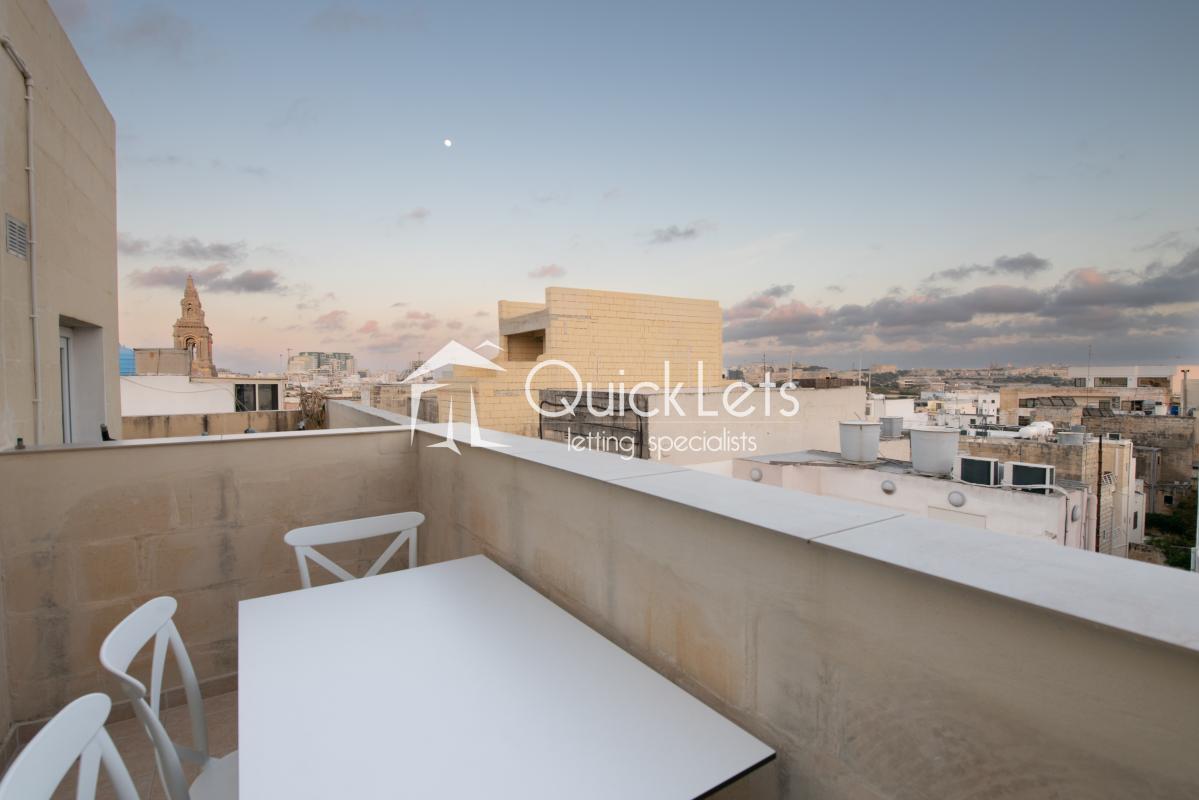 Apartments in Sliema - REF 86527 — QuickLets