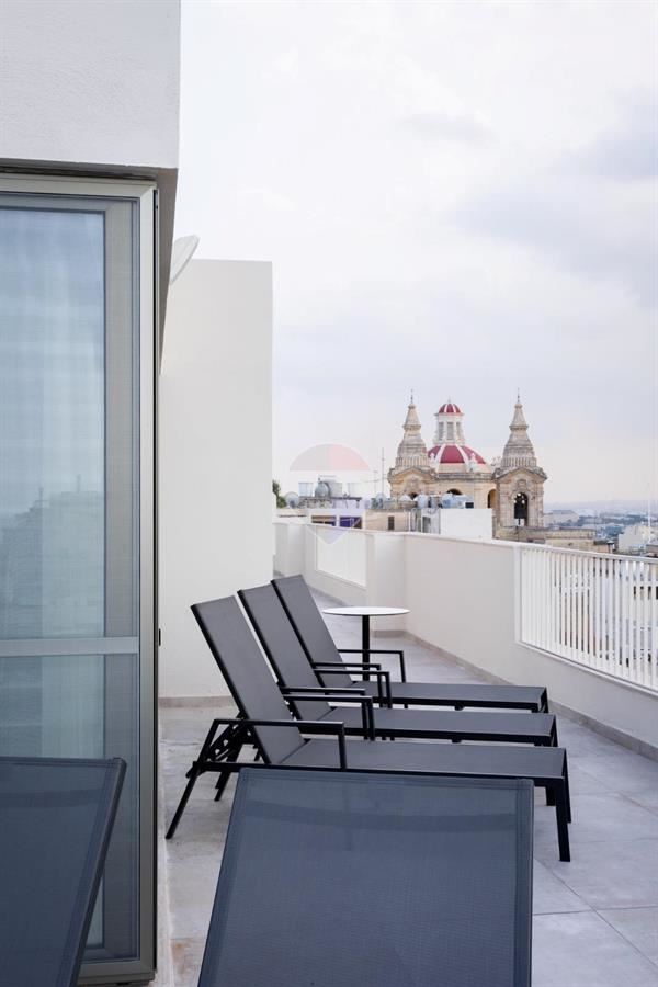 Penthouse — RE/MAX Malta