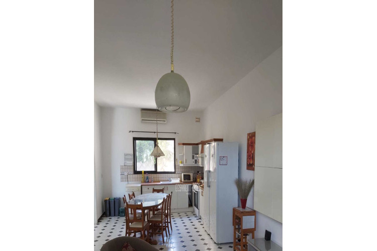 4 Bedroom Bungalow To Rent in Birzebbuga — Easy Rent - Ibo Kaplan