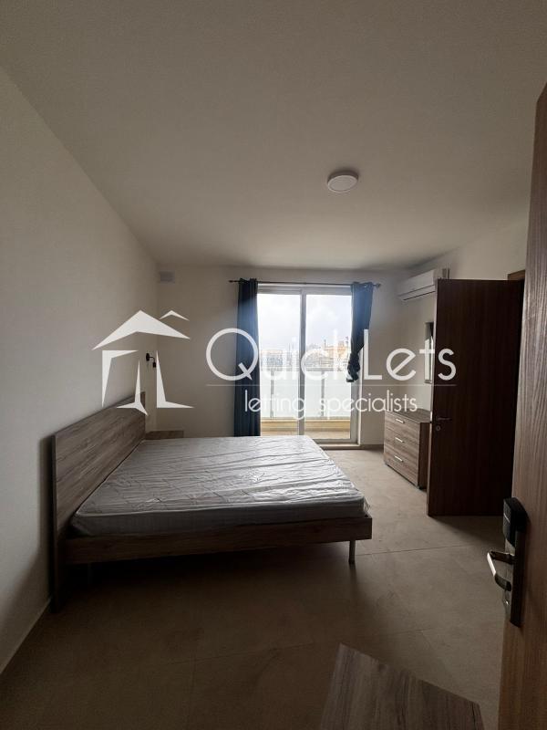 Rooms in Swieqi - REF 89391 — QuickLets