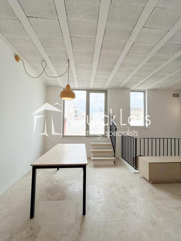 Townhouses in Sliema - REF 79563 — QuickLets