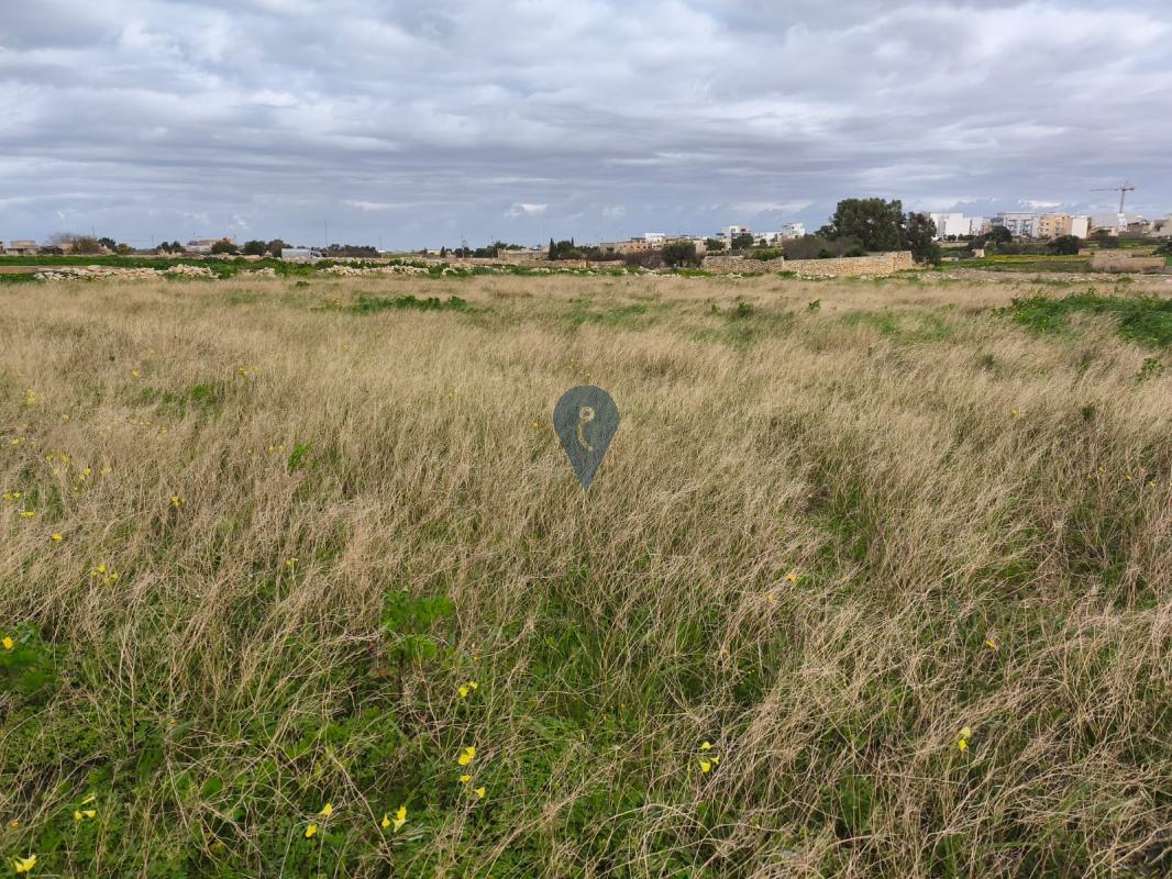 Land in Siggiewi - REF 86494 — Zanzi Homes