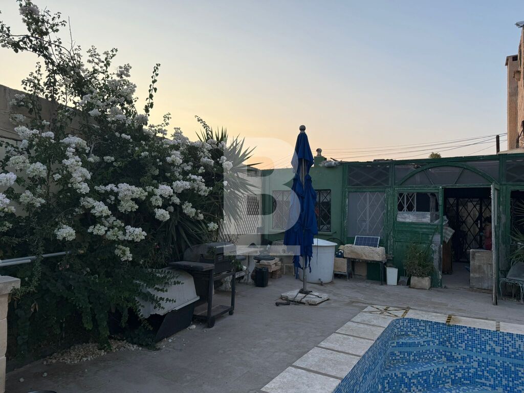 3 bed Houses of Character for Sale in Salina — Belair Property