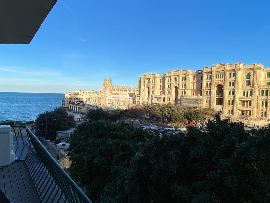 St Julians Apartment — Perry Estate Agents
