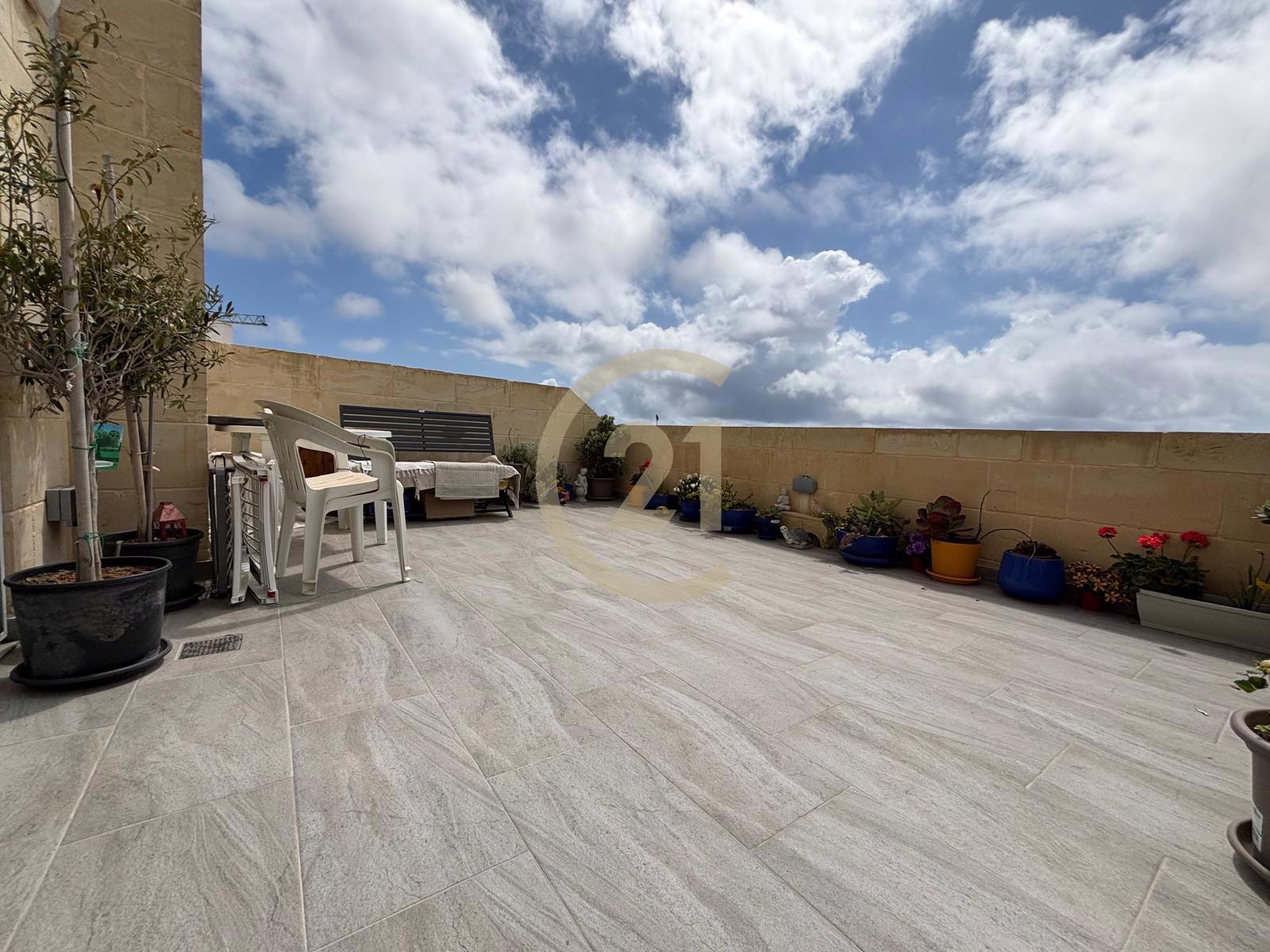 Penthouse in Victoria — Century 21 Malta