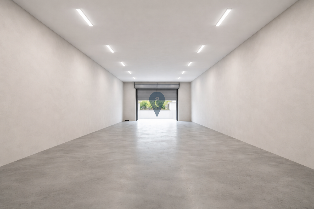 Store in Marsa - REF 87015 — Zanzi Homes