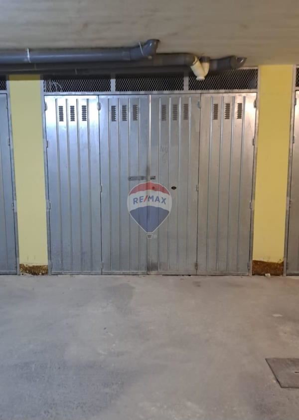 Garage (Residential) — RE/MAX Malta